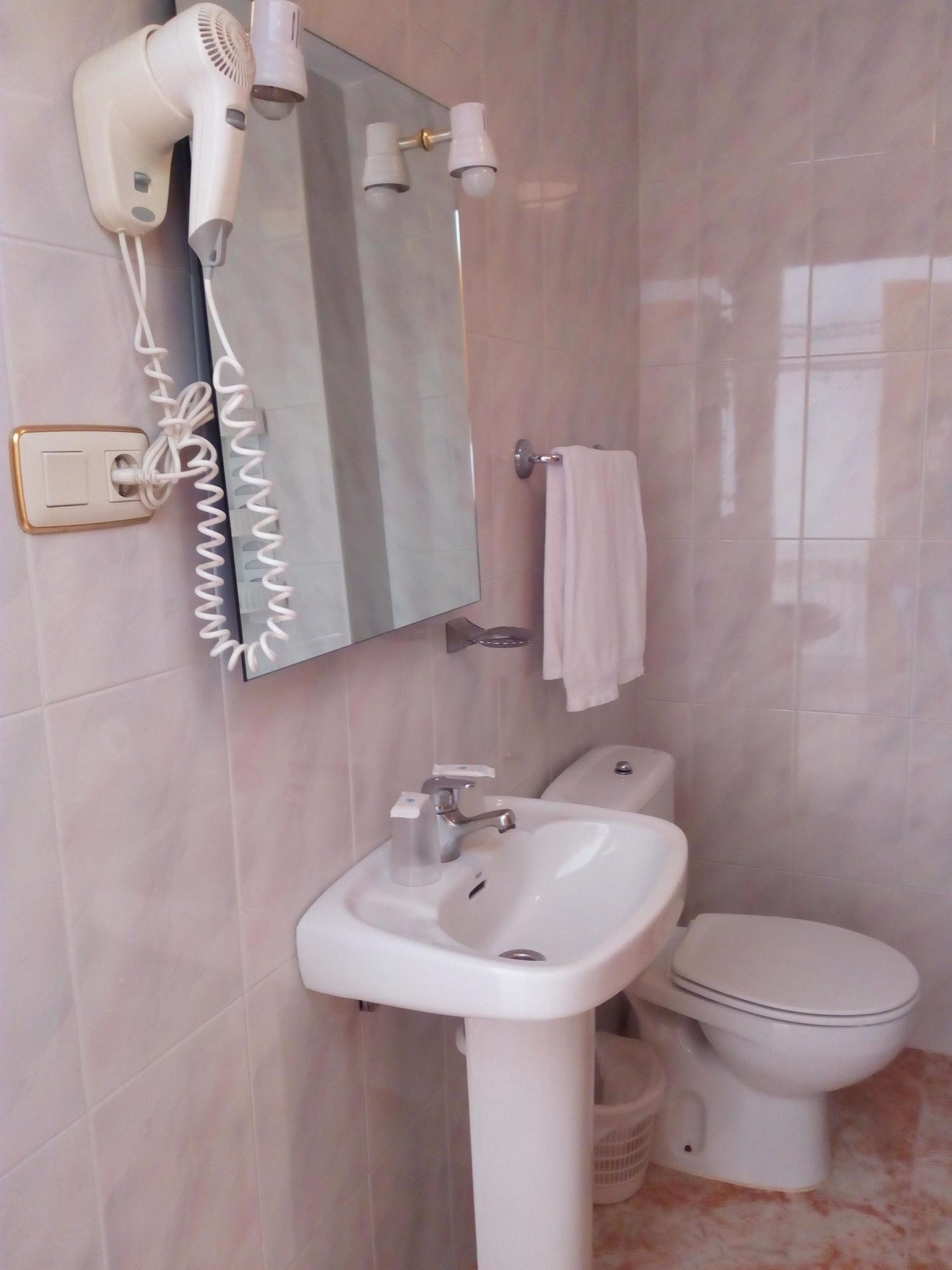 Hostal Rural Montual Los Baños Buitenkant foto