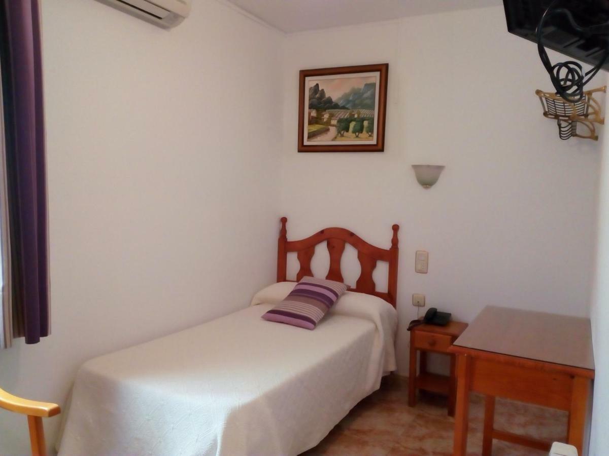Hostal Rural Montual Los Baños Buitenkant foto